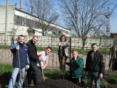 Субботник. 2007г. Автор: Княгницкая Н.П.